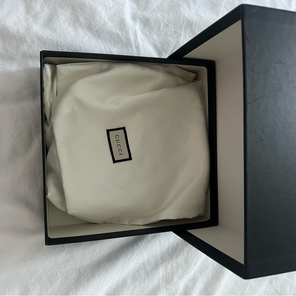 GUCCI Black Azalea Calfskin Heart Mini Bag Wristlet ORIGINAL PACKAGING - Picture 7 of 7